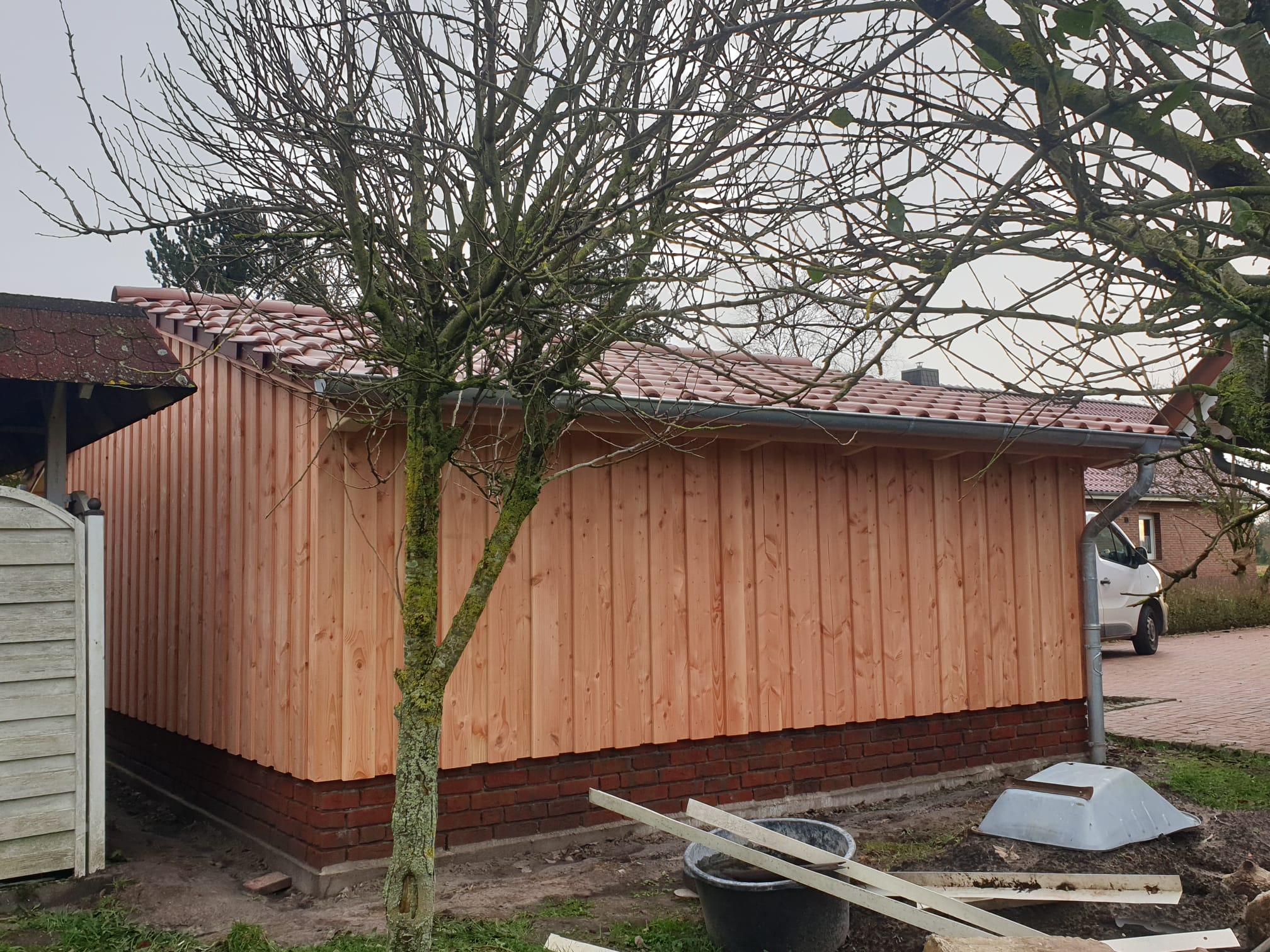 Massiver Holz-Carport &ndash; Ansicht 3